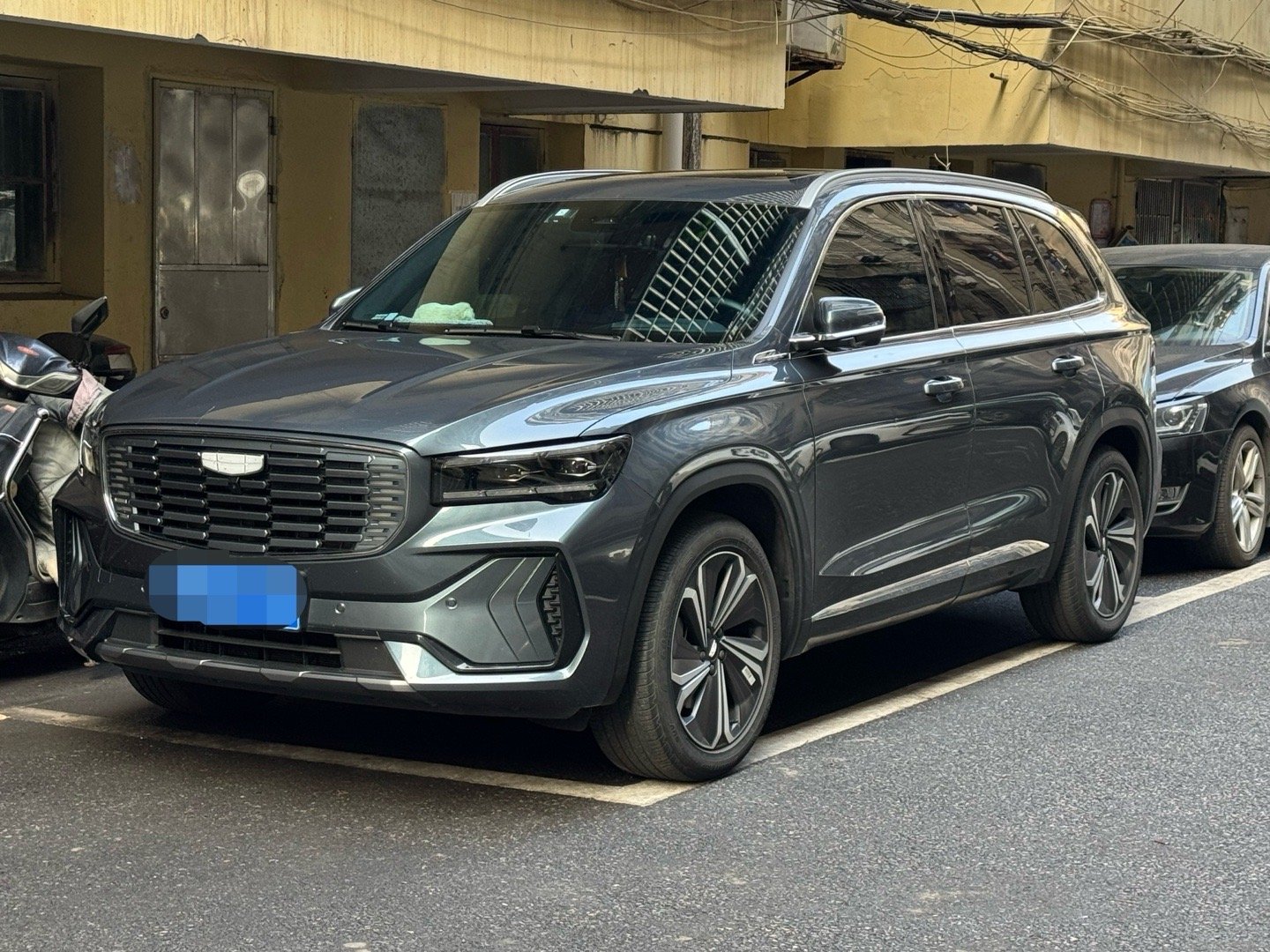 突然发现我们家ZGH产品有点多啊（虽然焕新08是我借的但我哥真有台08，以及我姐