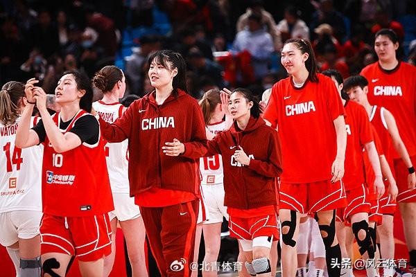 三大中锋集结！中国女篮世预赛12人大名单揭晓！

北京时间3月9日，中国女篮世界