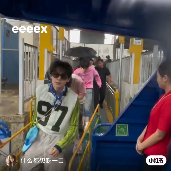 这tm啥视角 