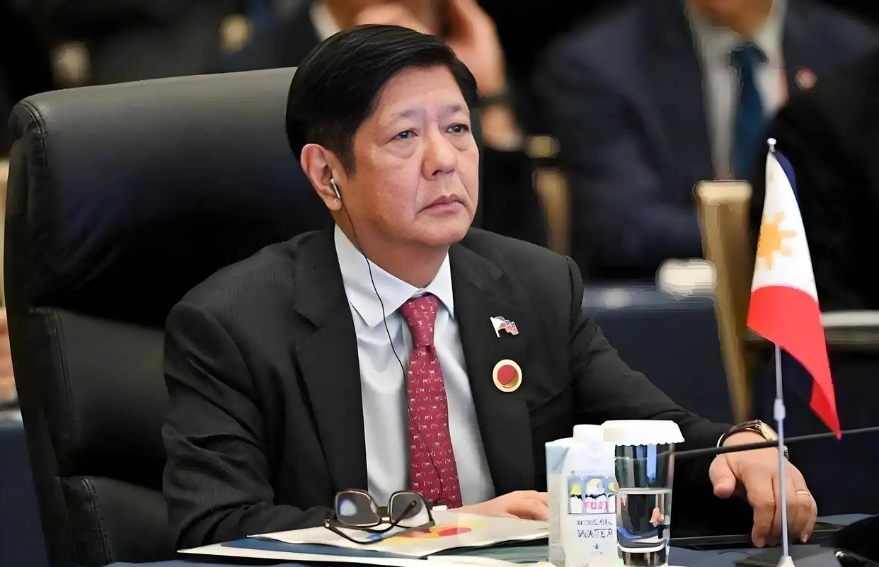 活久见！马科斯突然狂夸中国善良，翻脸比翻书还快

国际政坛这么多年，真没见过几个