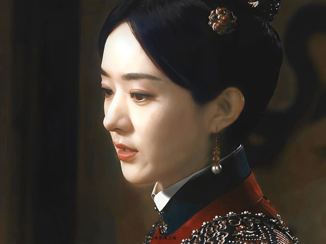 赵丽颖肯定是我心中的女神。

从当初灵动的古装角色到气场十足的现代人物，她用扎实