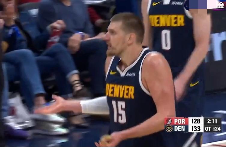 低开高走！NBA掘金逆转开拓者，约基奇35分+14板+13助+5断+2帽，约老师