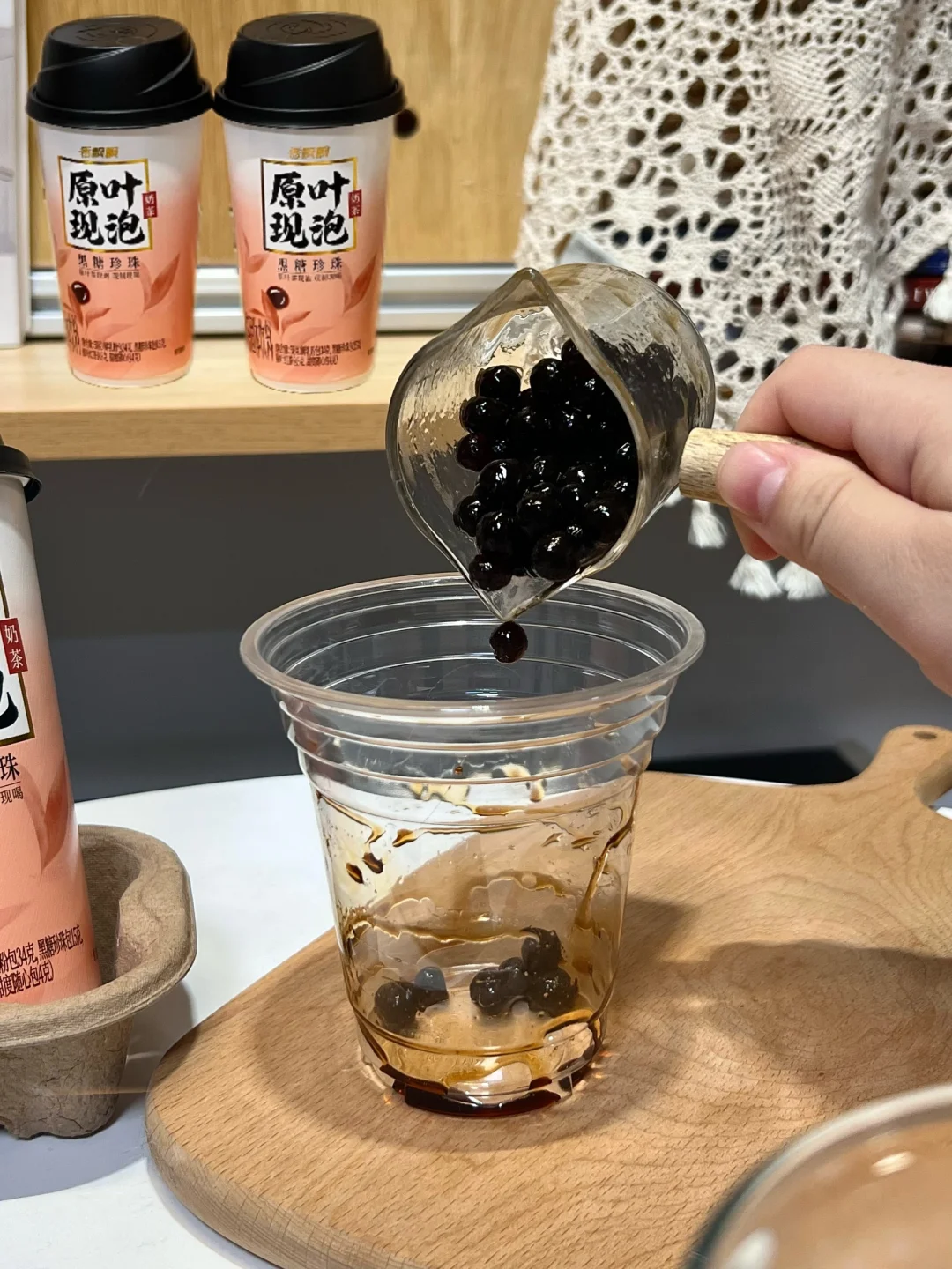 我妈喝了一口…马上喊我辞职去摆摊！！