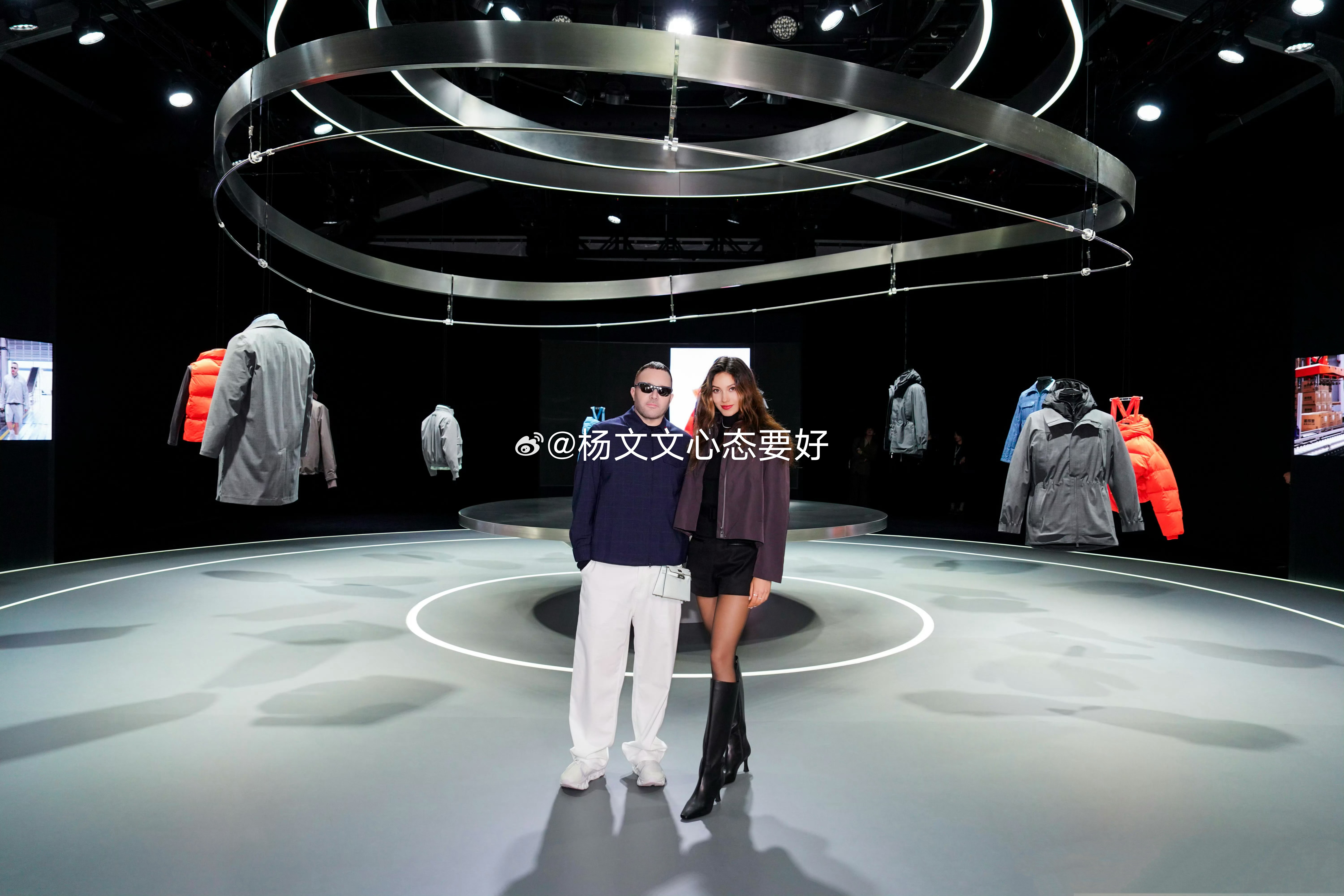 谷爱凌遇上Kim Jones秒变迷妹🏂当“雪场天才”换上“高定滤镜”，故事比巴