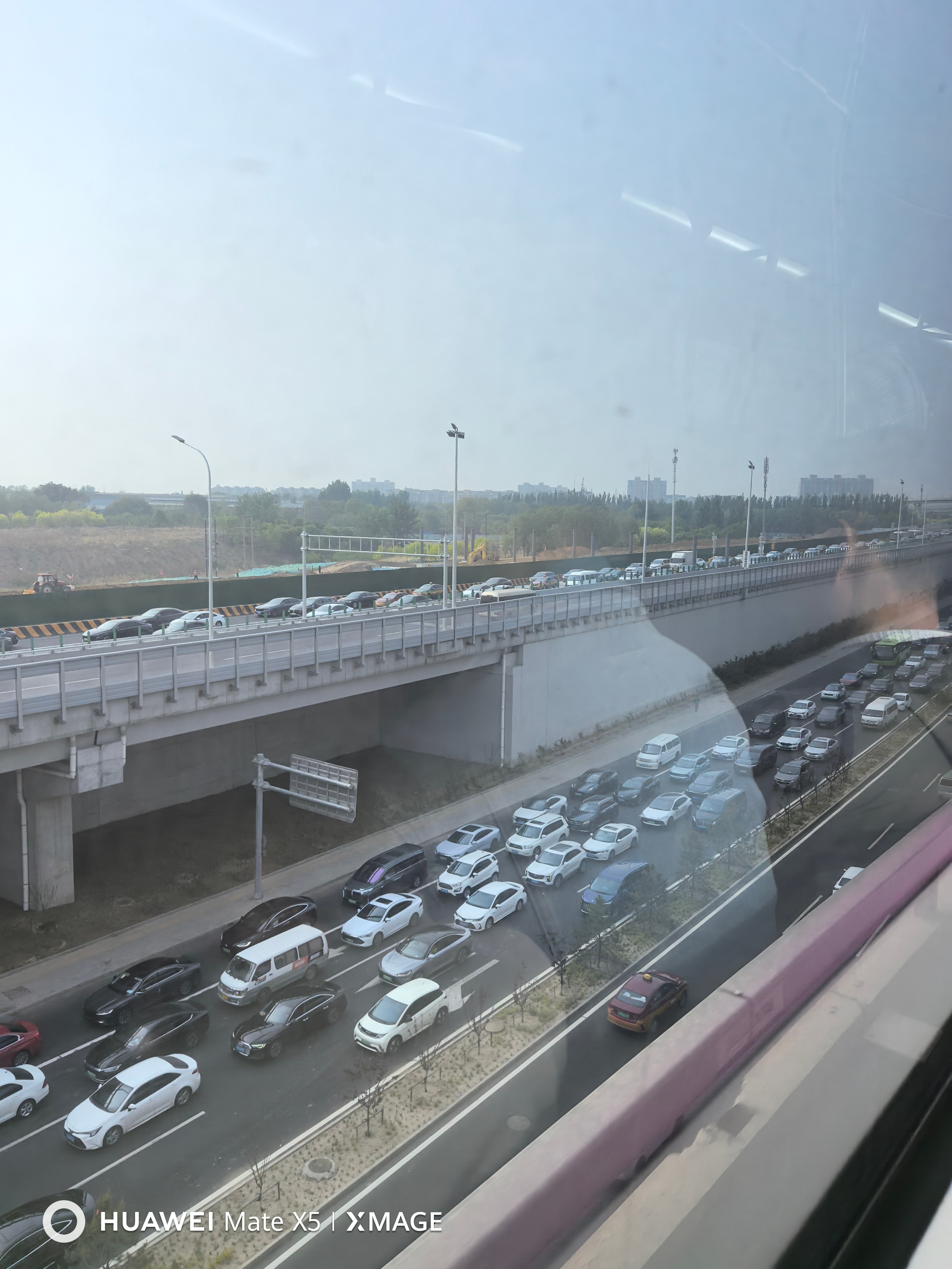 幸亏没开车～～ 