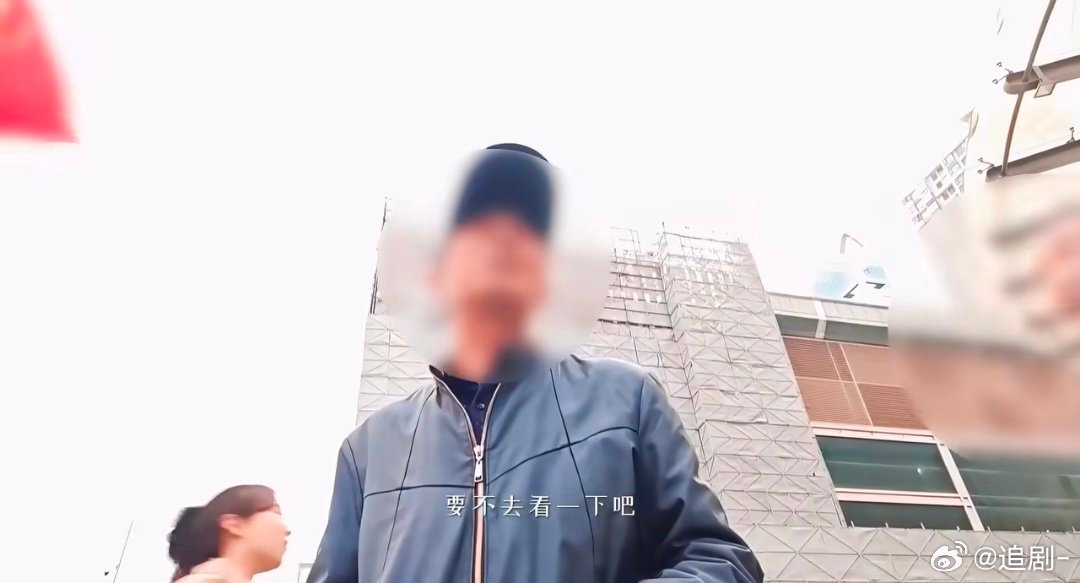 315记者直击酒店偷拍黑色产业链记者暗访偷拍摄像头如何进酒店 越看越生气，偷拍产