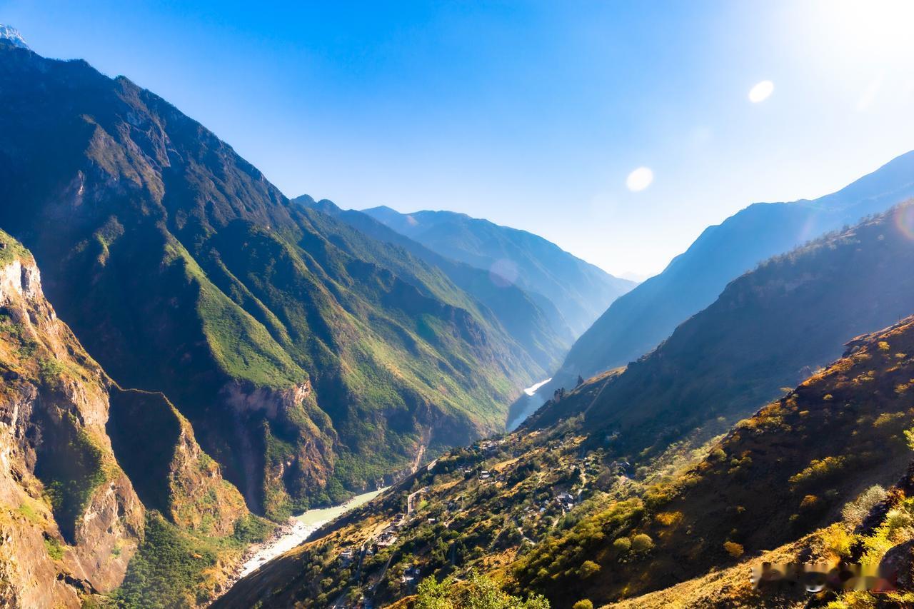 特朗普这人是太没底线了，世界股市都在他掌握啊！
   我大A这大跌了一天，特朗普
