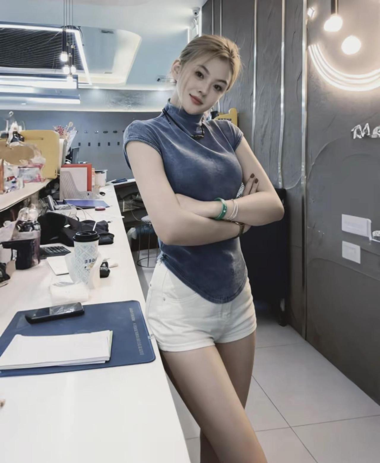 可以说想你么，会不会太暧昧了职场ootd