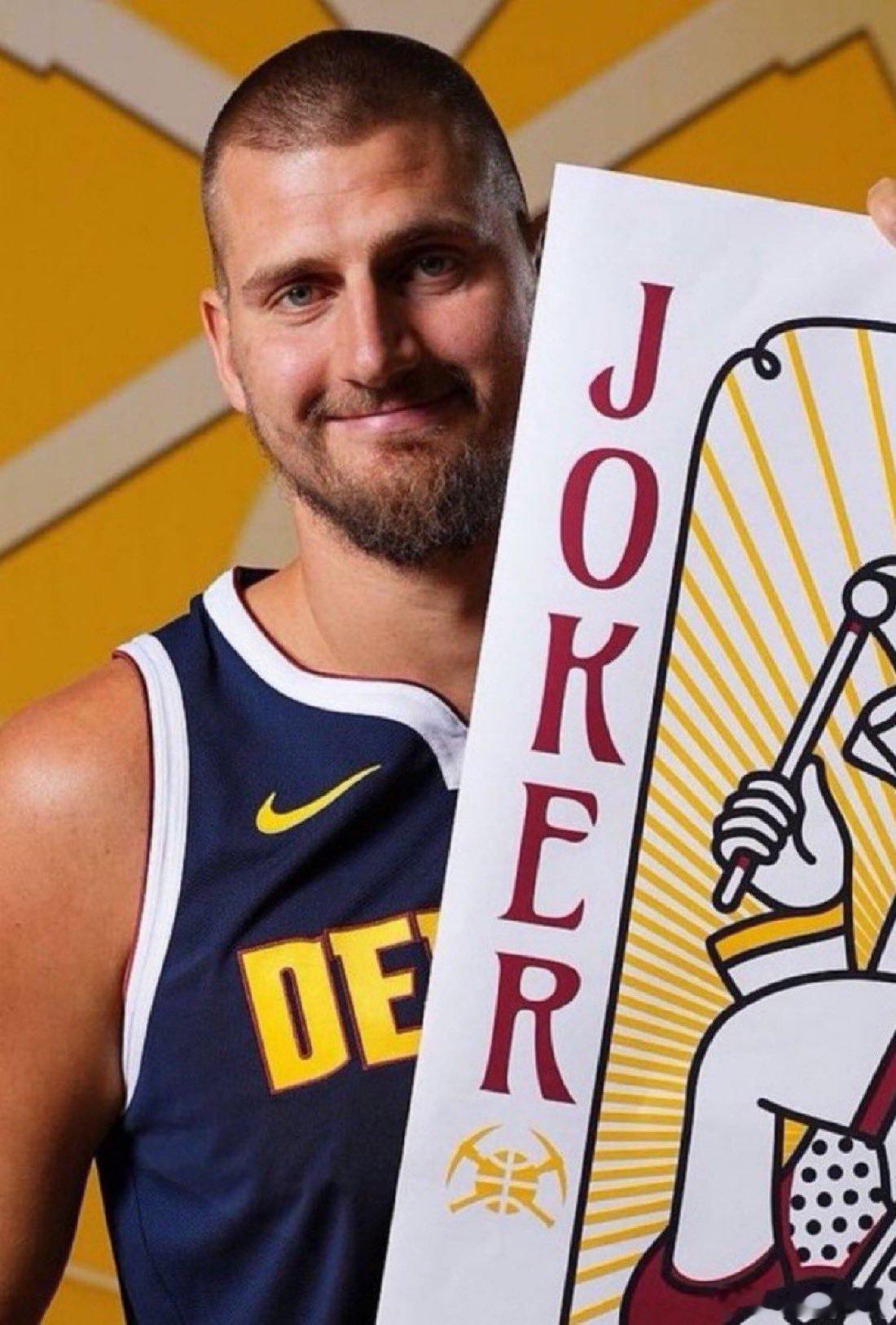 约基奇你是真的当今第一！在戈登、布劳恩、黄忠三大主力受伤缺席的情况下，带领掘金拿