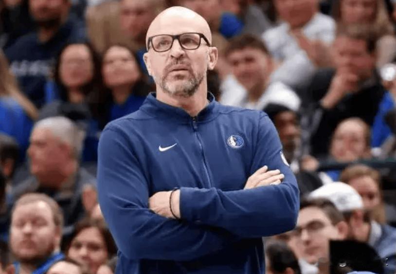 NBA常规赛，独行侠139 - 129战胜猛龙这场比赛挺有看头。赛前基德就提到球