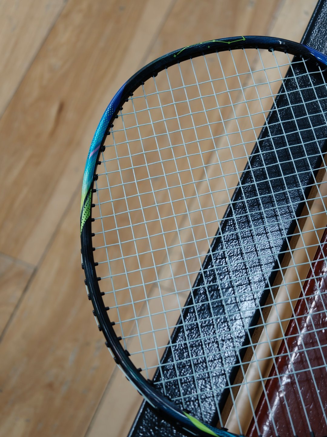 三八妇女节，陪领导和小朋友打一上午羽球