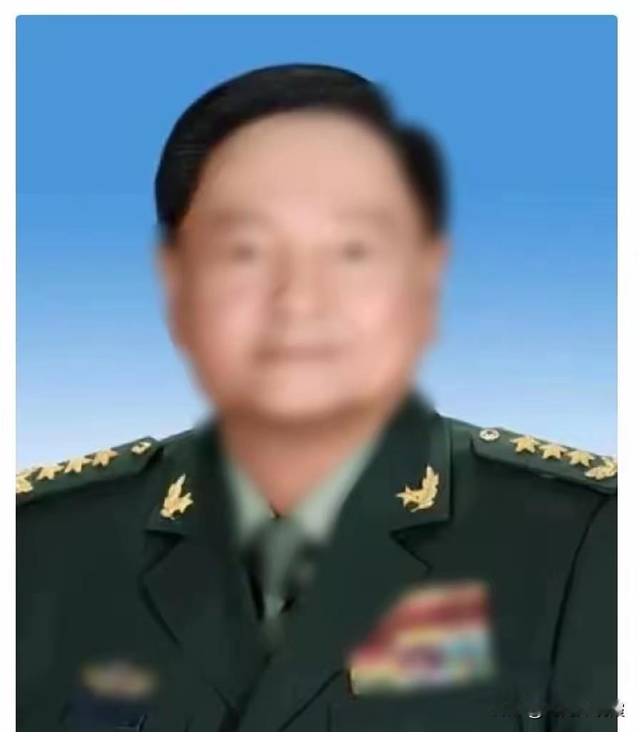 半夜睡不着觉，
刷手机看到军队反腐消息，
直接来了精神气
军队反腐，又一次让人振