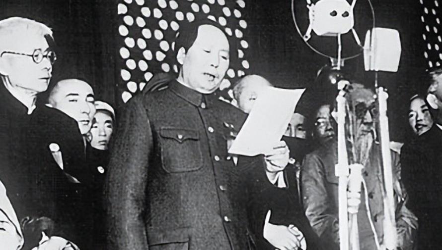 为什么大家都说教员伟大，抗日救亡图存，打败蒋家王朝，出兵抗美援朝，制造原子弹，兴