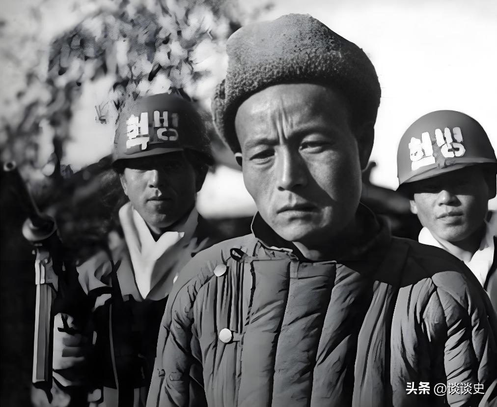 1949年冬，蒋介石密令云南省主席卢汉将93名爱国人士“就地处决”。卢汉左右为难