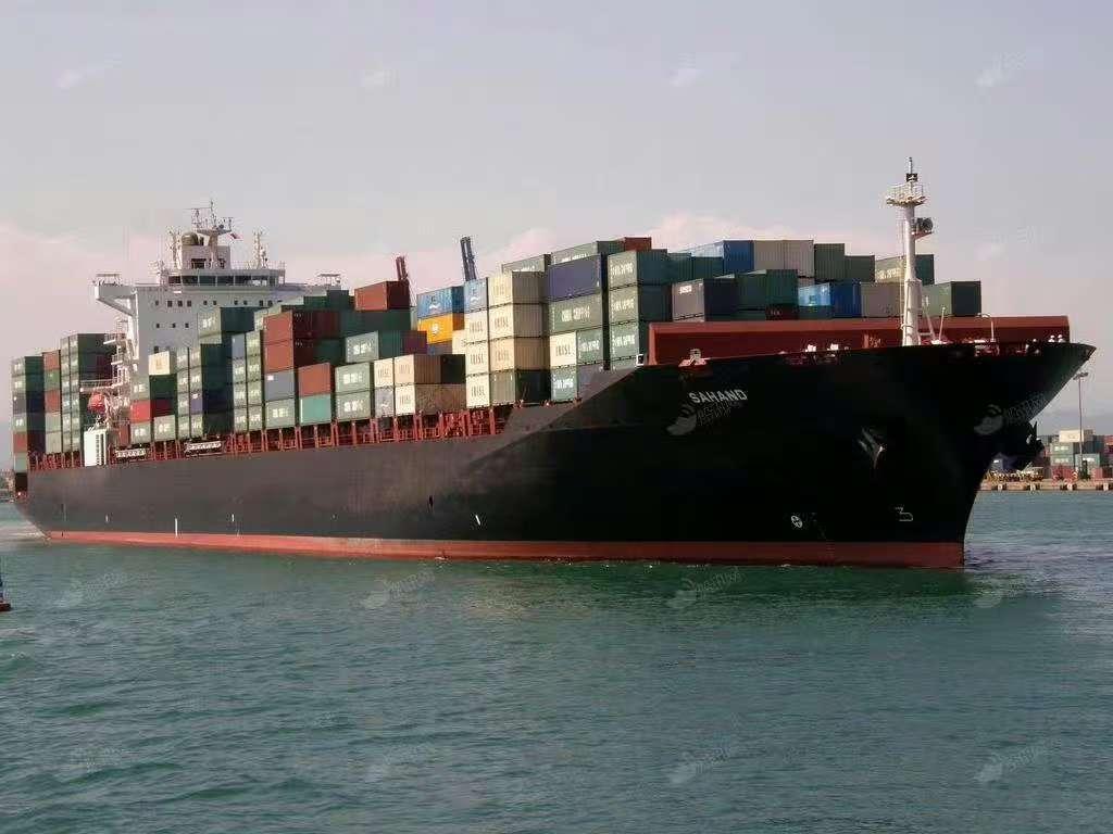 【突发！美军武力扣押伊朗巨型货船，上面满载中国商品】

在4月19日，美国总统特