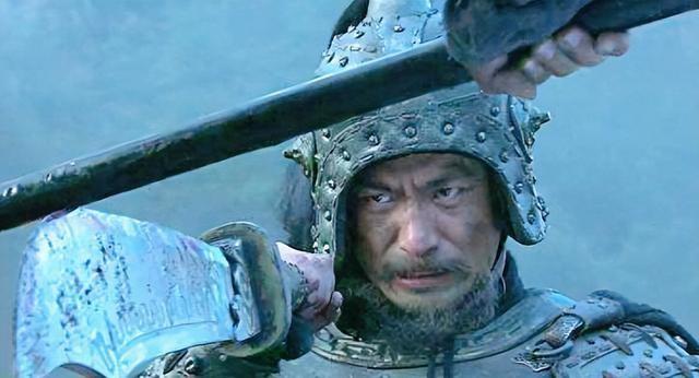 关羽真的是“天下无敌”吗？有人说，他的大刀厉害，但真到了关键时刻，却死得窝囊。