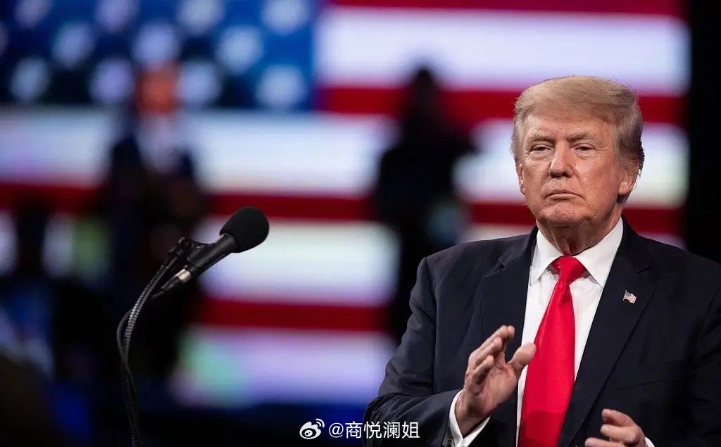 当地时间8月1日，美国总统特朗普先是表态考虑联合以色列对伊朗能源设施发动大规模轰
