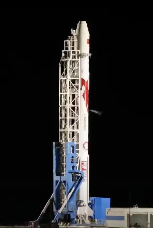 全世界最赚钱的生意之一，正在被中国人彻底改写。以前发射一颗卫星到太空，每公斤要花