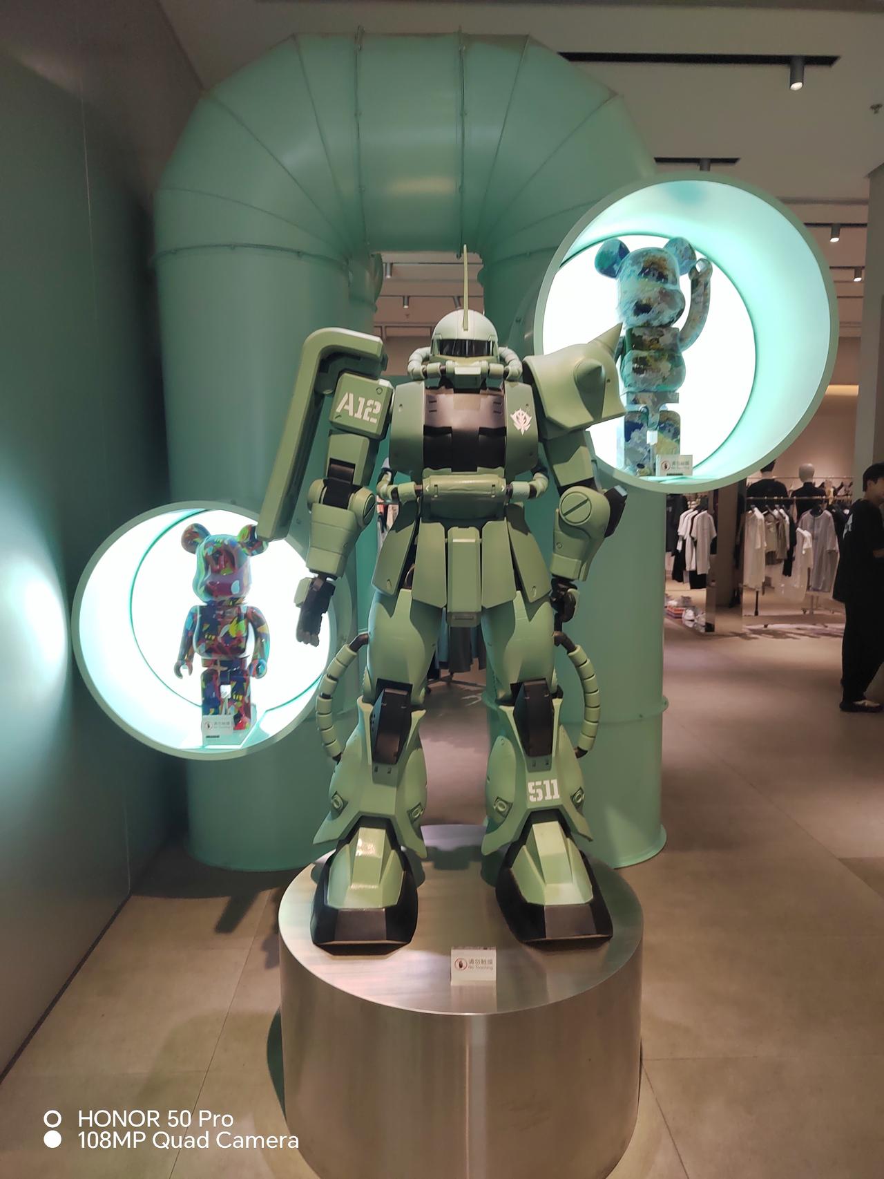 欧洲新“三决”。
大事霍霍看英国；
大事犹豫看德国；
大事决绝看法国；