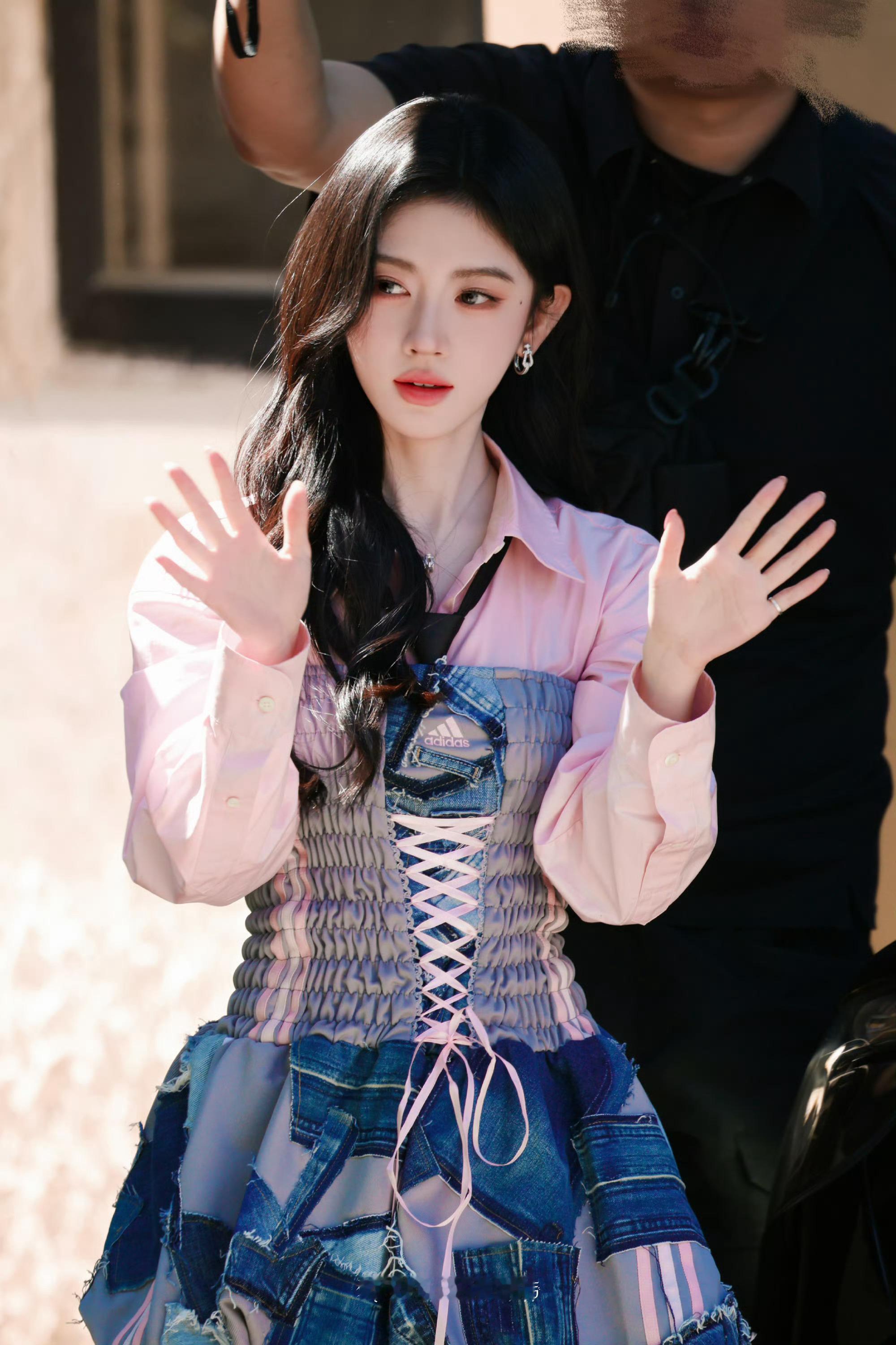 鞠婧祎阿黛🍊 ﻿鞠婧祎苏绿夏 我的心也会像海浪一样为你跳动无数次𝓜𝔂 𝓱