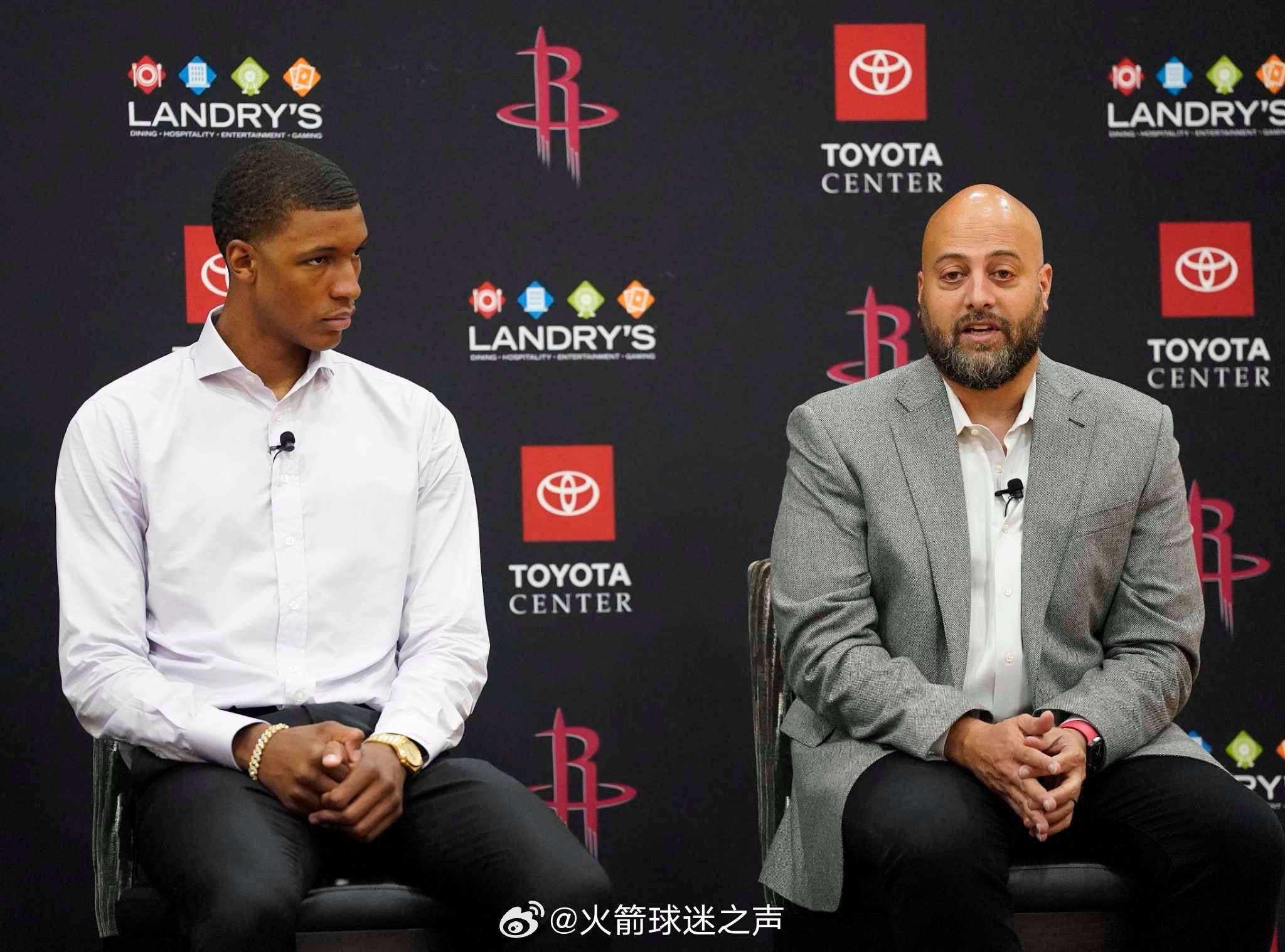 斯通谈小贾：“小贾是个有上进心的人……我很喜欢他，也是在新秀赛季就发现的，他从来