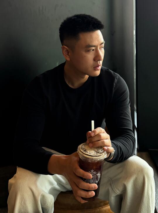 43岁| 要超大杯.