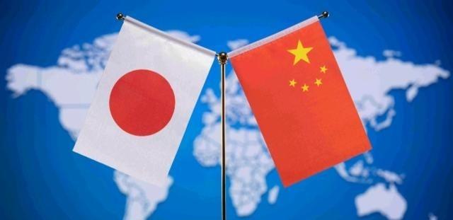 宁愿岛上寸草不生，也誓要收复 台湾
最近，岛内出现了新一轮高调动作，一些政客再次