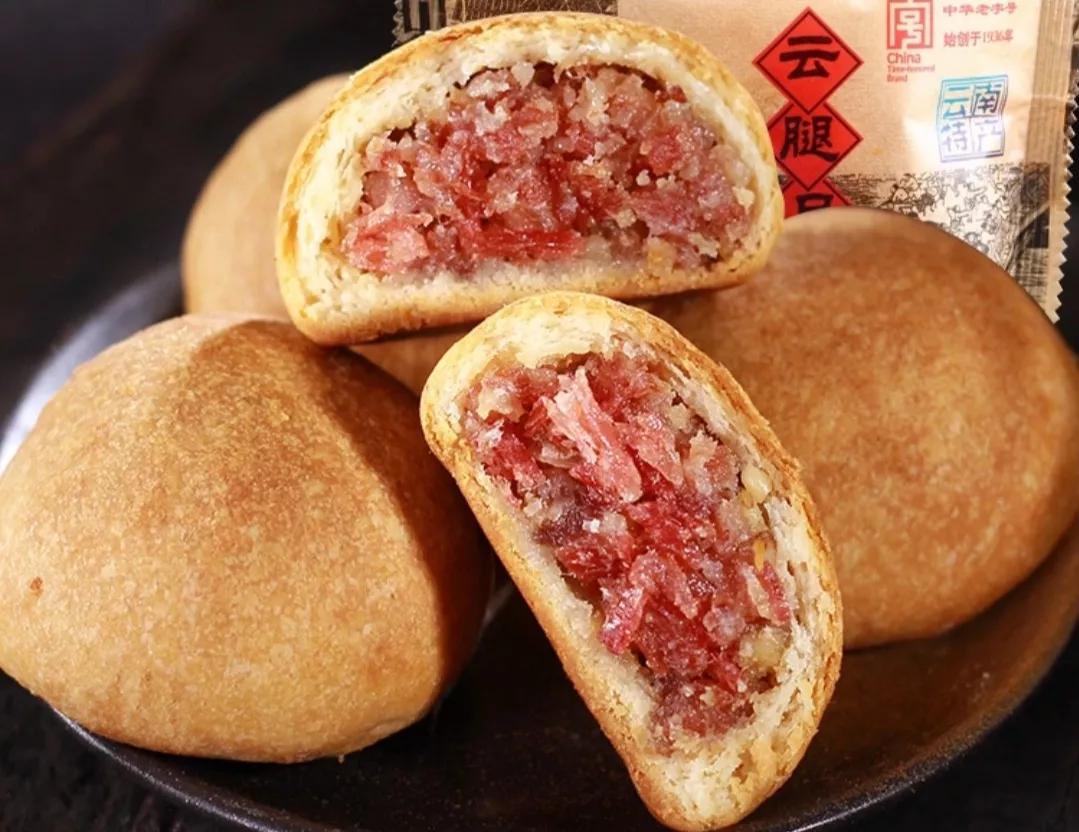 如今的传统节日，俨然已经成为了“美食节”，比如说清明吃青团，临近中秋则要吃月饼?