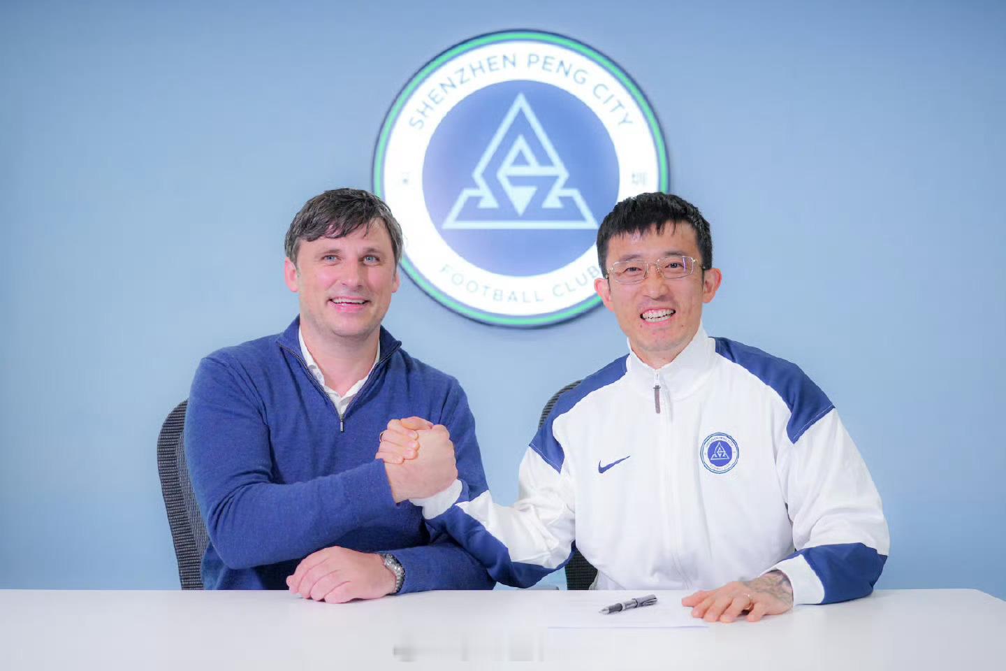 深圳新鹏城官宣姜至鹏完成续约姜至鹏于2025赛季加盟球队，累计代表球队出场25次