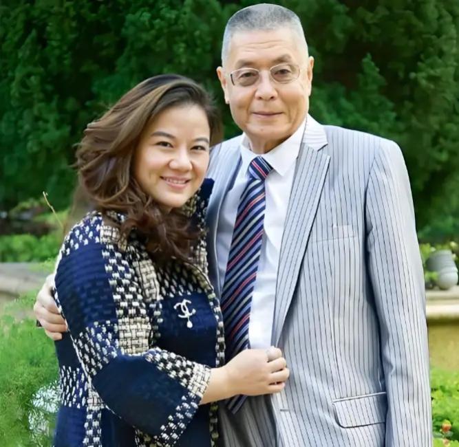 2017年，钢琴大师刘诗昆迎娶徒弟孙颖，二人原本商定婚后不要孩子，不料三年后孙颖