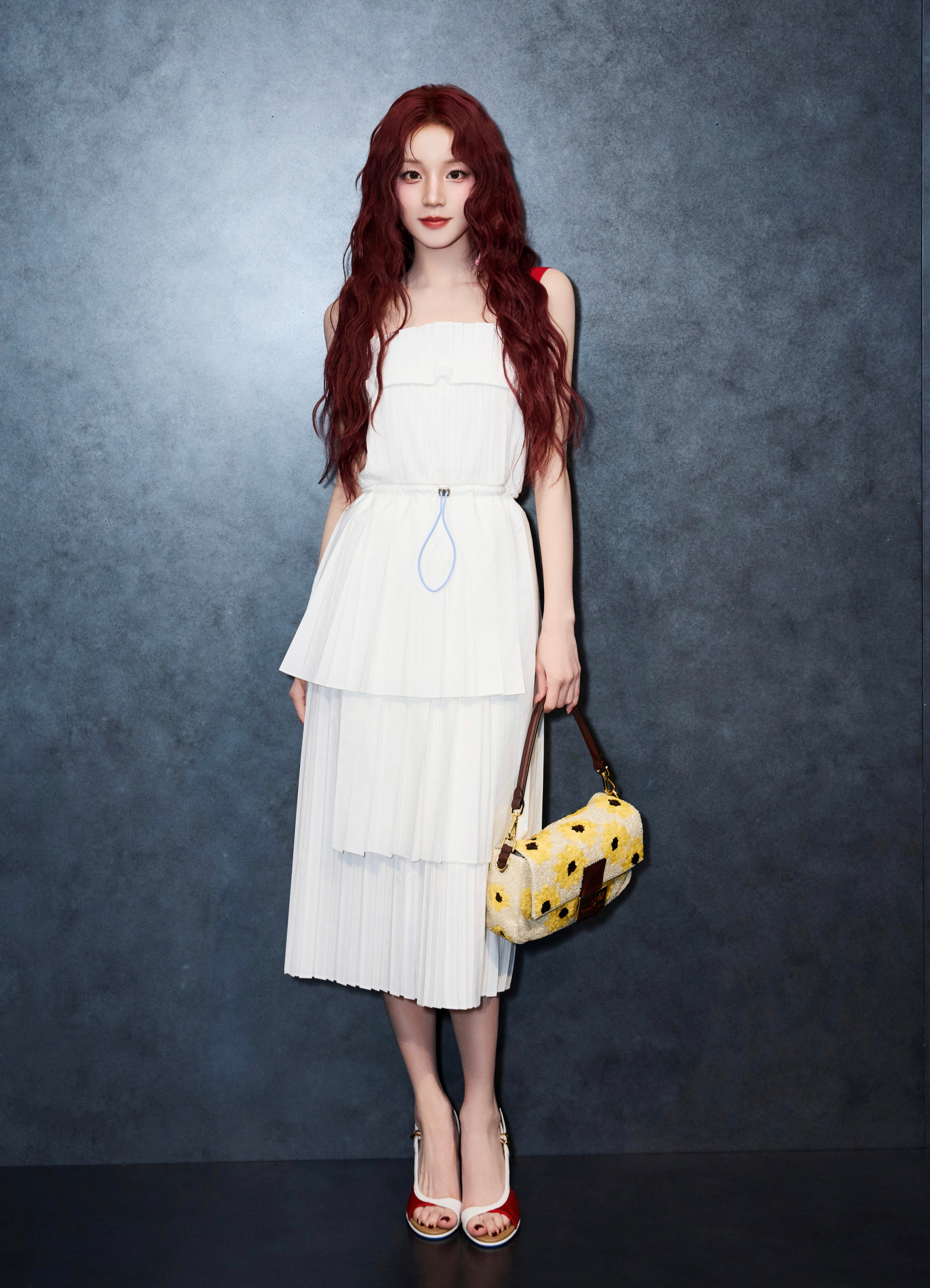 宋雨琦最新物料Fendi活动出图👜 