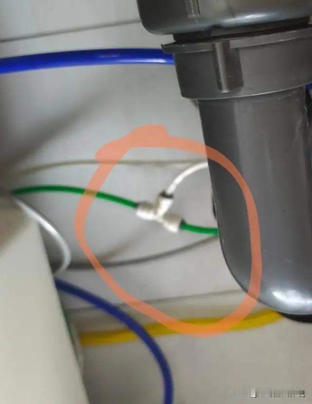 净水器装反喝两年“废水”？人生下半场，健康才是最大的不动产！

诸位朋友，今儿咱
