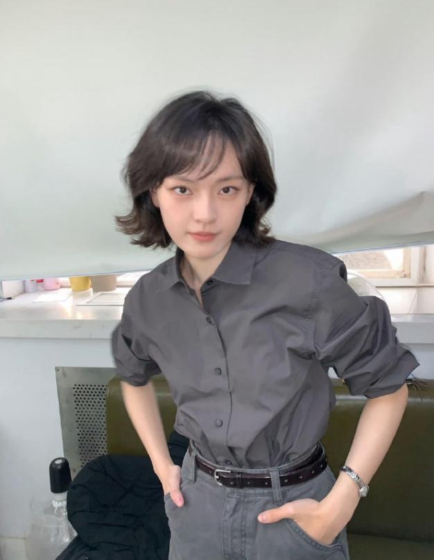 网传文淇要签约东申未来
东升未来公司旗下艺人有陈坤，周迅和舒淇，火起来的小花只有