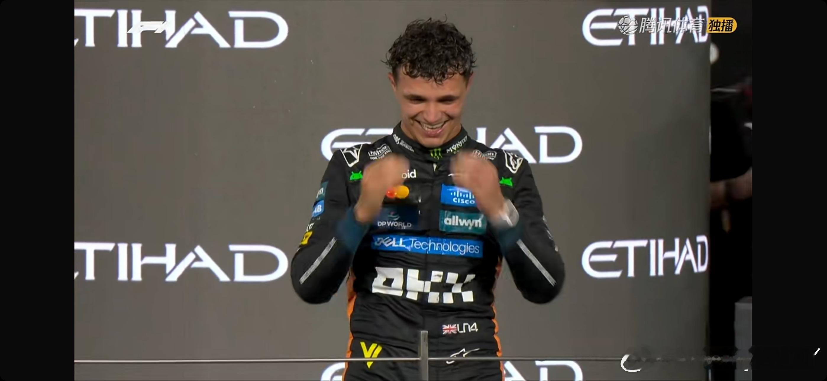 诺里斯F1世界冠军年轻的小伙子表现的真的很棒很稳定啊，世界冠军真的很优秀！ 