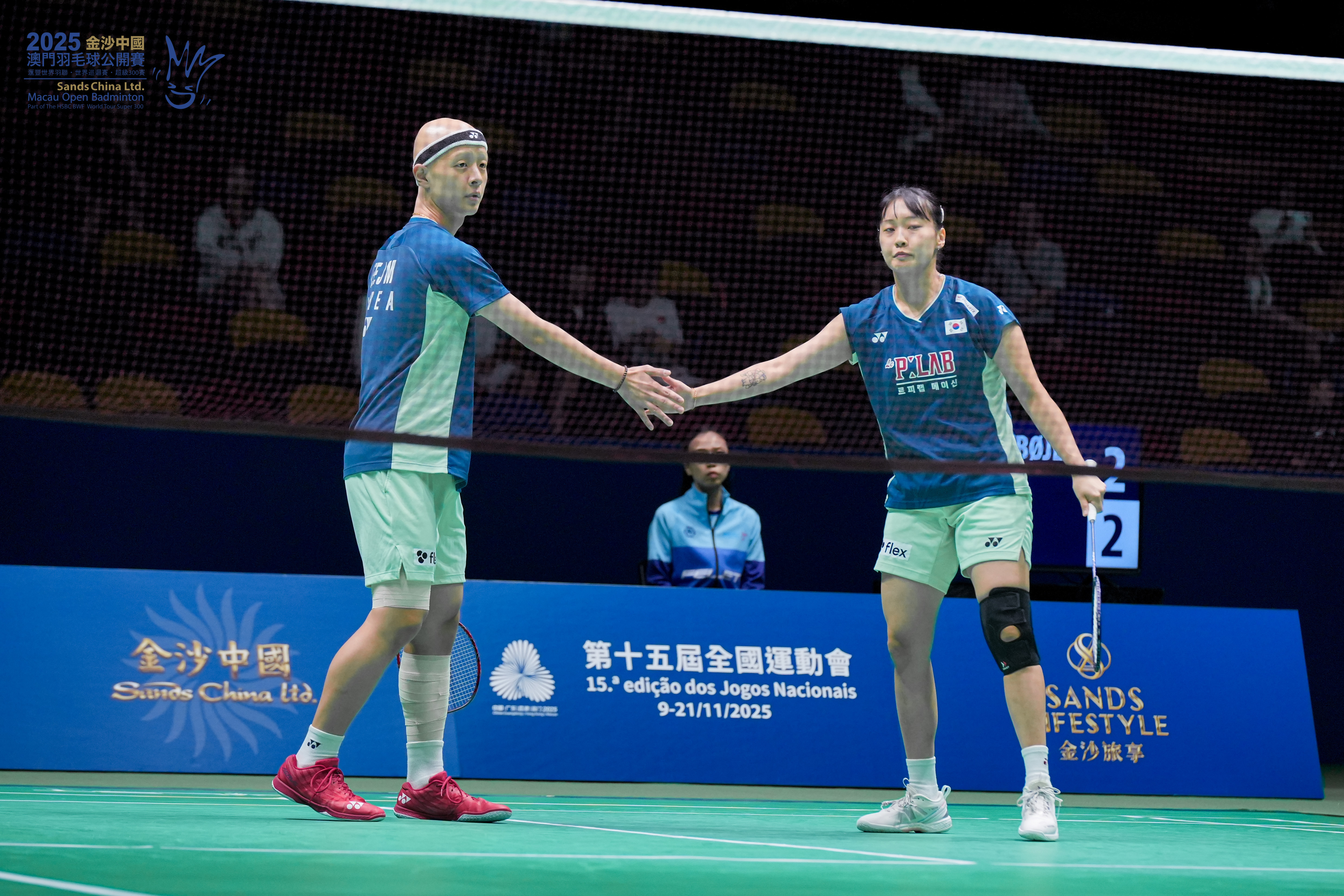 李钟民/蔡侑玎🇰🇷 21-14、21-16 🏴󠁧󠁢󠁳󠁣󠁴󠁿普林