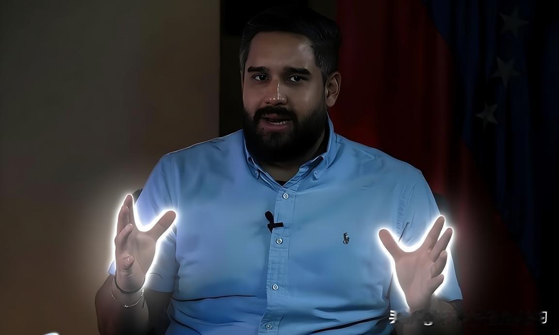 马杜罗儿子硬气喊话：历史会揪出叛徒！
凌晨三点，美军特种兵踹门抓走一国总统，押上