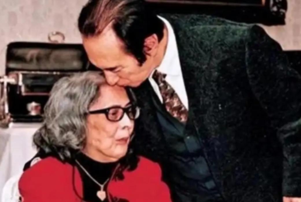 1957年，何鸿燊看着病床上的妻子黎婉华说：“你现在这个样子，我需要再娶一房！”