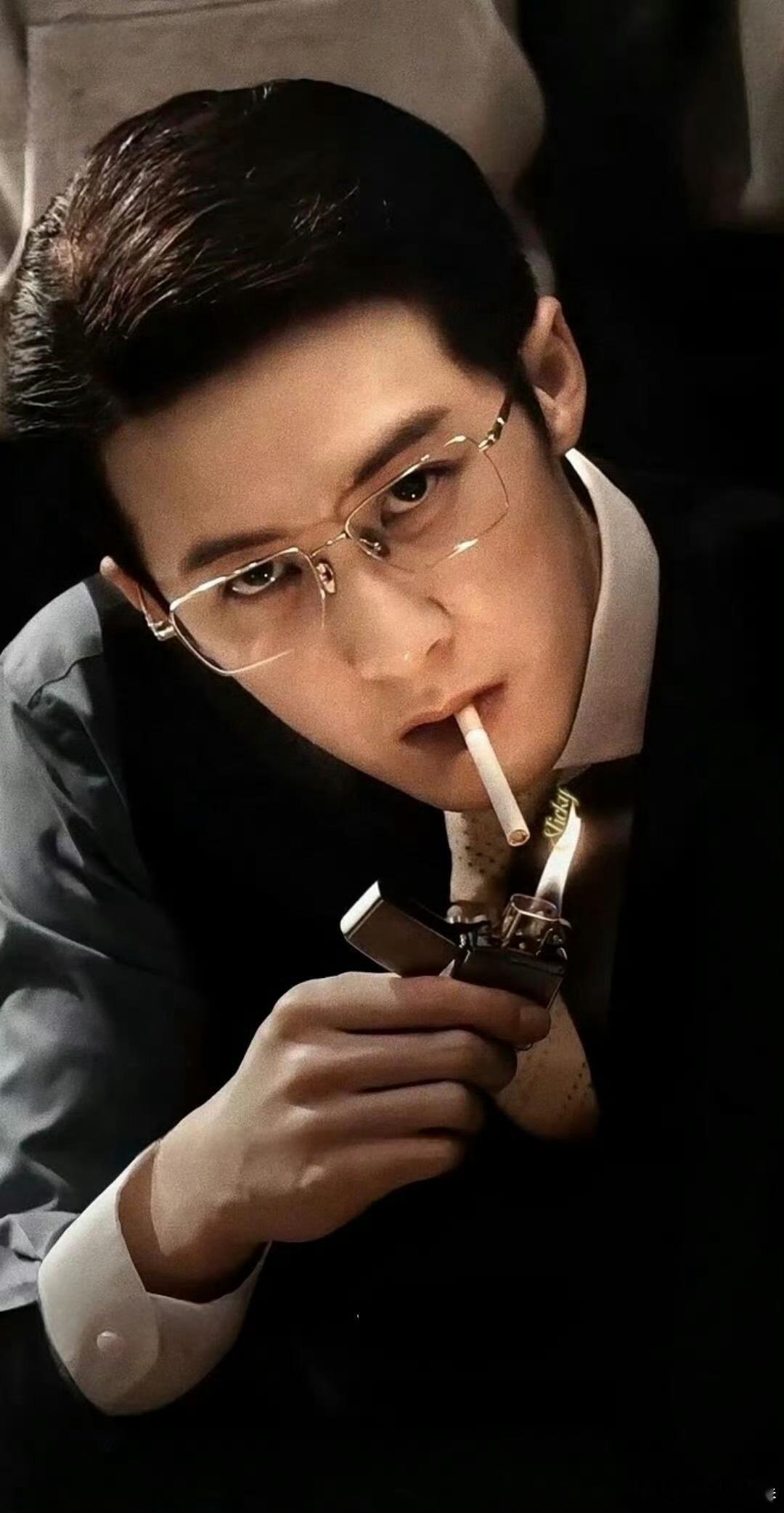 第21届中国长春电影节“金鹿奖”最佳男演员：檀健次《震耳欲聋》恭喜檀健次得奖了！