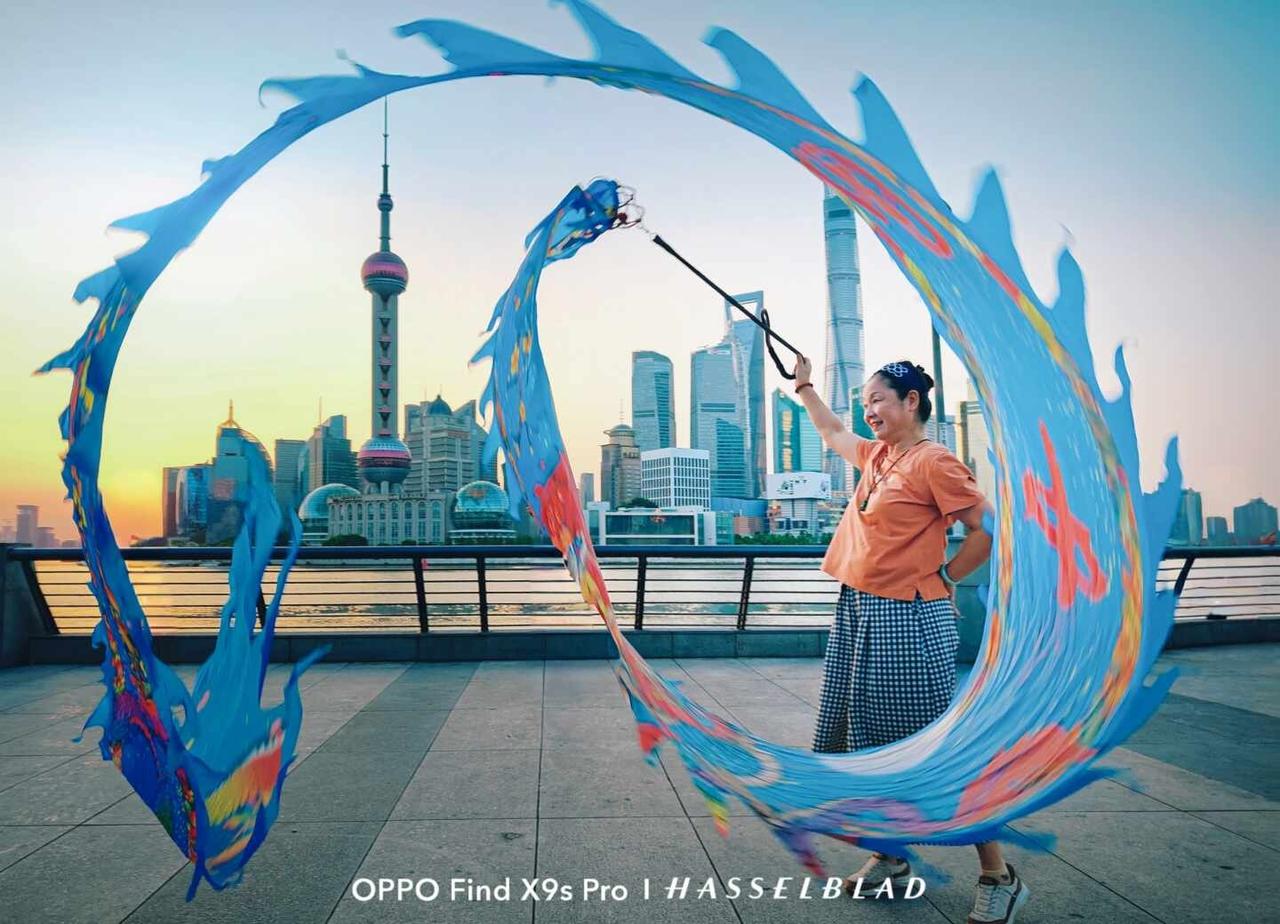 作为小屏手机，X9sPro影像太强了凌晨到外滩看到了舞龙表演，用OPPOFind