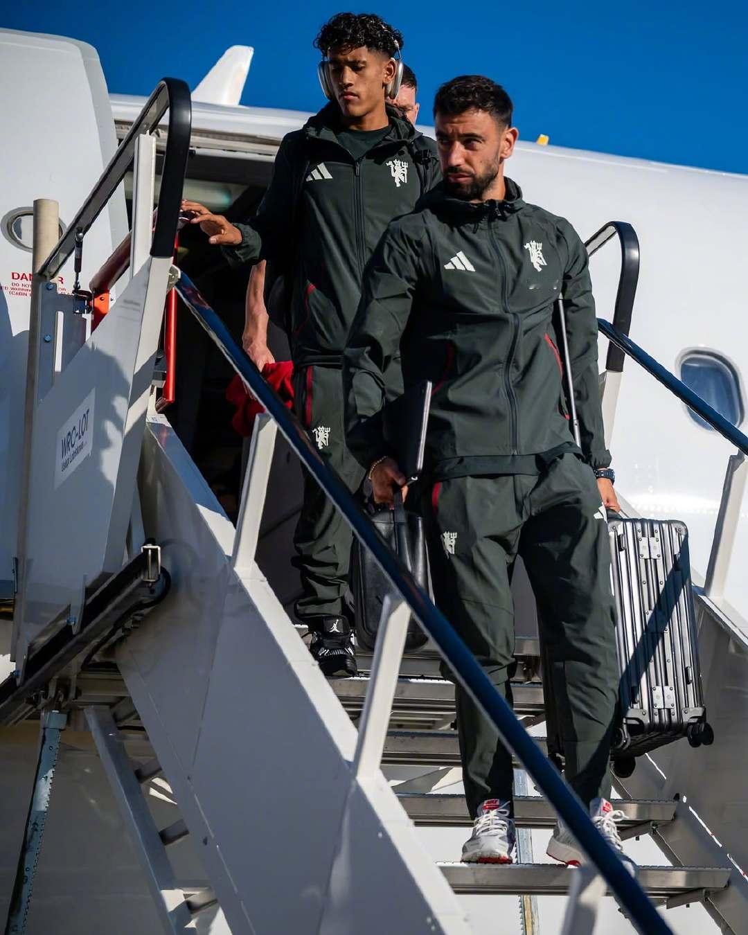 波兰弗罗茨瓦夫，我们来了🇵🇱曼联 曼联足球俱乐部 曼联vsAC米兰 🔴⚪️