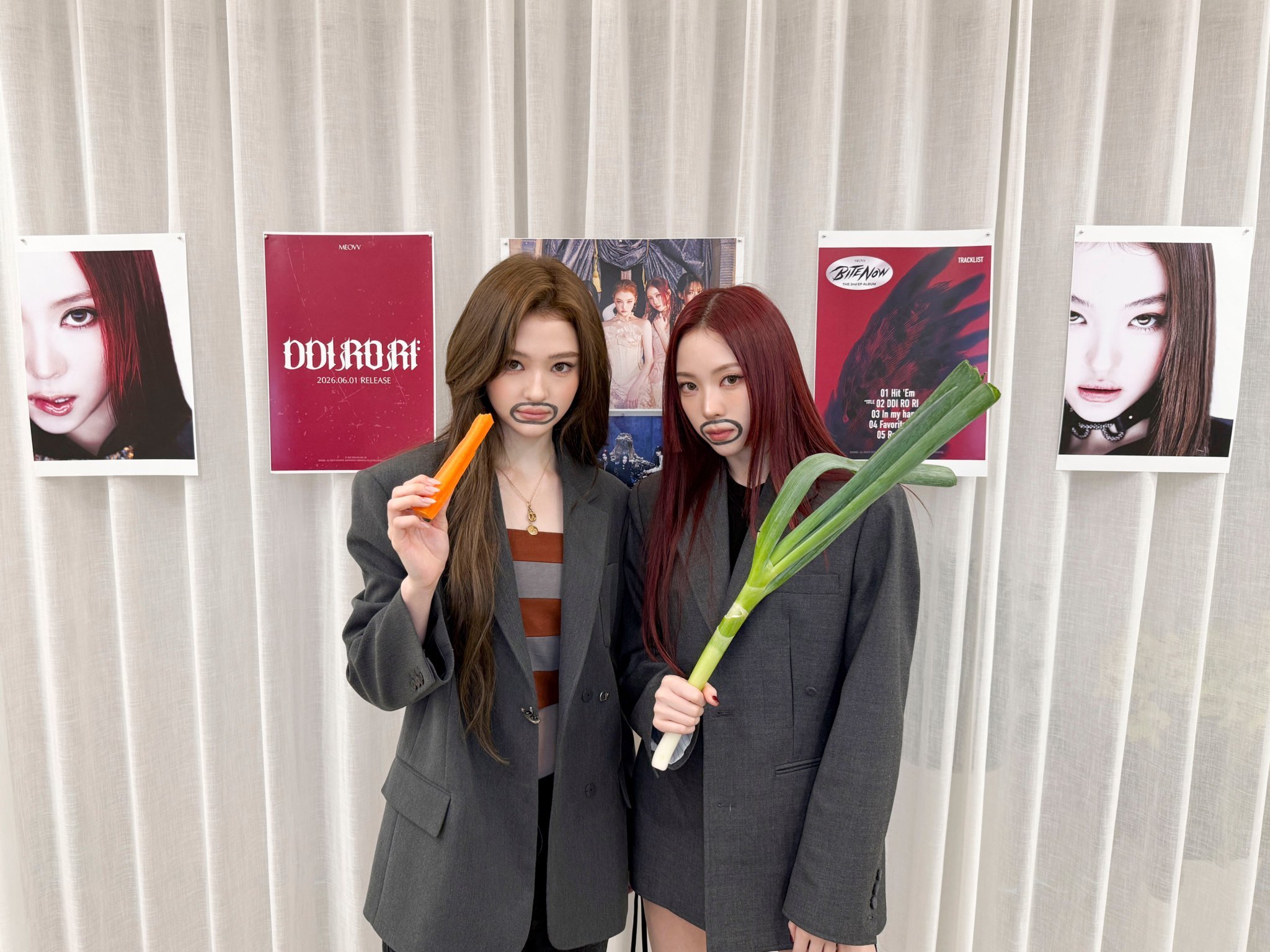260619 成员推SsookSsook聚吃TV 💚🧡 