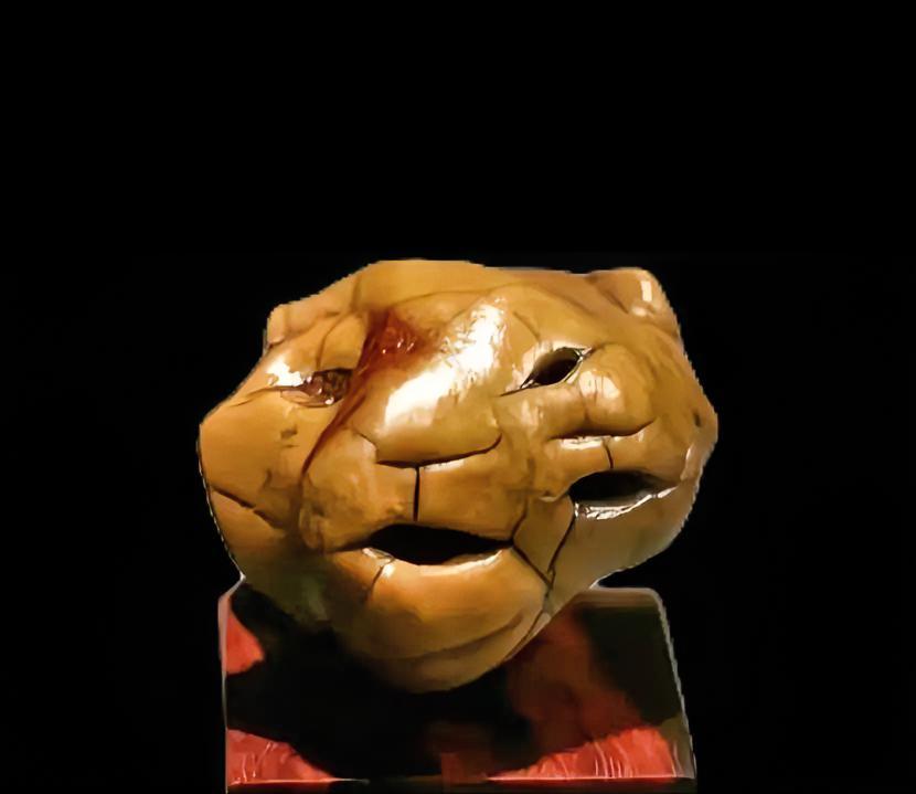 谁说奇石艺术不能进入拍卖公司，这虎3.5cm✕3.5cm，60万起拍，119万成