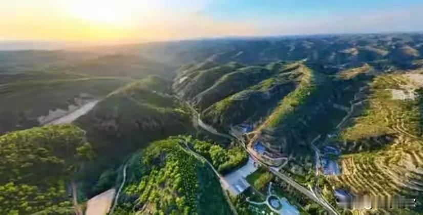 你觉得农村发展最大的阻碍是什么?在农村发展的大潮中，许多人可能会问，最大的阻碍到