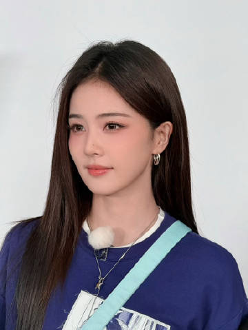 白鹿奔跑吧嘉兴站继续开跑 白鹿是酷姐也是美萌白鹿奔跑吧嘉兴站继续开跑是酷姐也是美