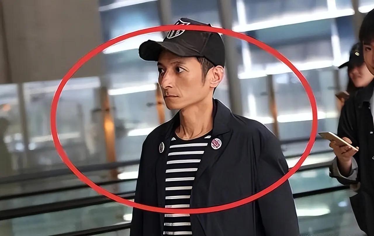 湖南台李维嘉49岁身家曝光！北京两套房长沙豪宅还有公司酒吧，面对巨额财富却说爱传