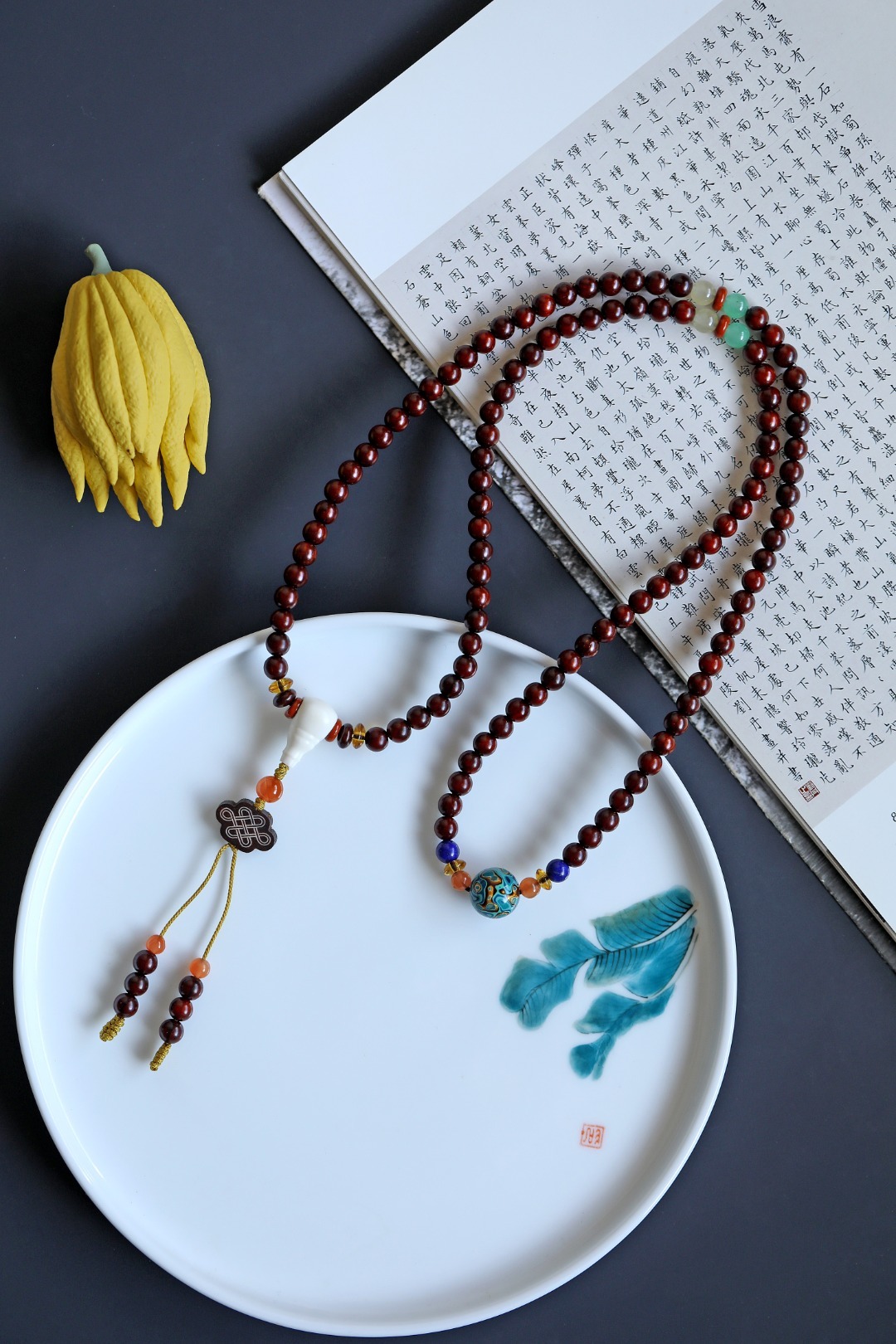 小叶紫檀原创【以风】6mm108颗设计清雅，料质细腻，搭配玉石点缀，色泽典雅；云