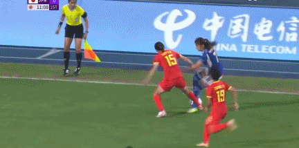 半场战报！亚运女足半决赛上演大屠杀，中国女足1:4落后日本女足，中国女足加油
北