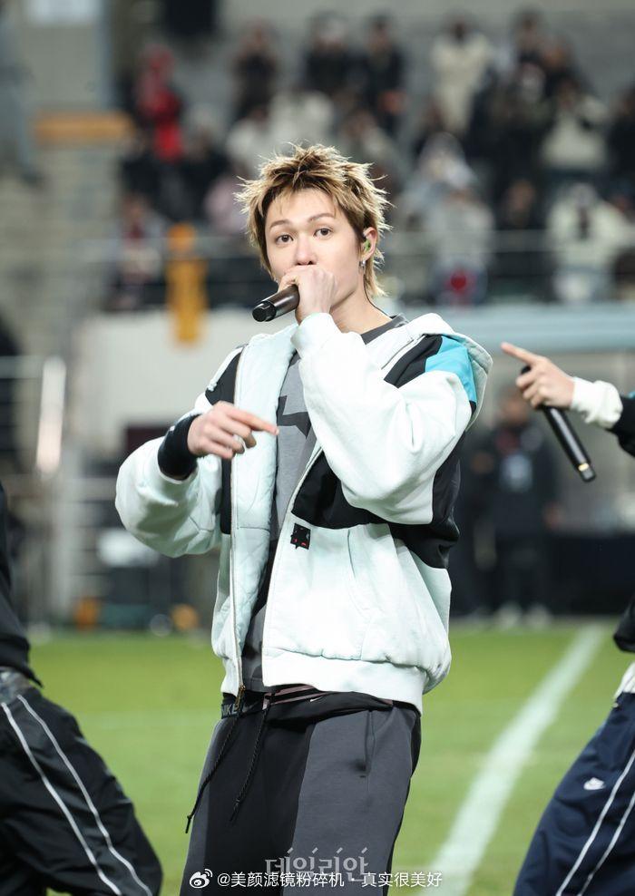 CORTIS马丁MARTIN、赵雨凡JAMES、金主训JUHOON、安乾镐KEO