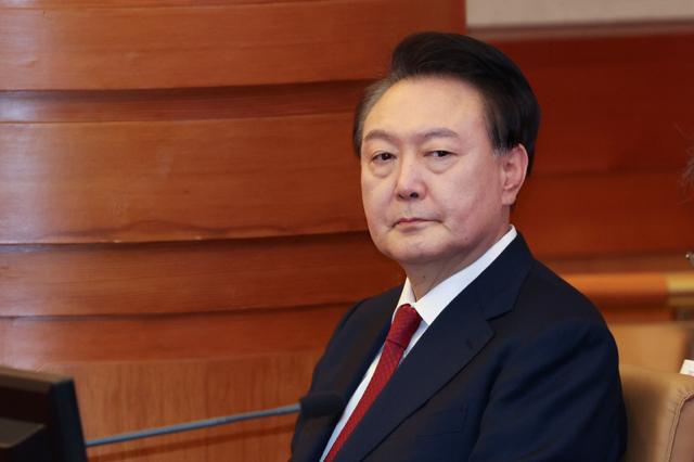 韩国检方建议判尹锡悦死刑：司法、政治与社会的三重震荡

韩国检方要求判处前总统尹