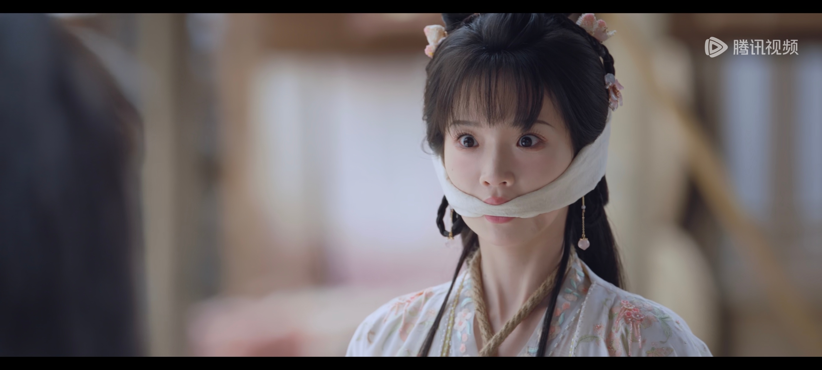 三水乳鸽是她目前存货里最后一部女配剧，后面哑舍兄友妹恭聊斋都是女主 ​​​